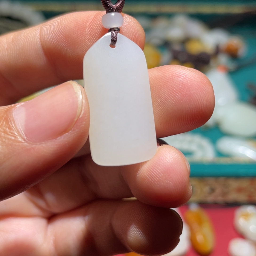 一***毛和田玉未镶嵌车挂