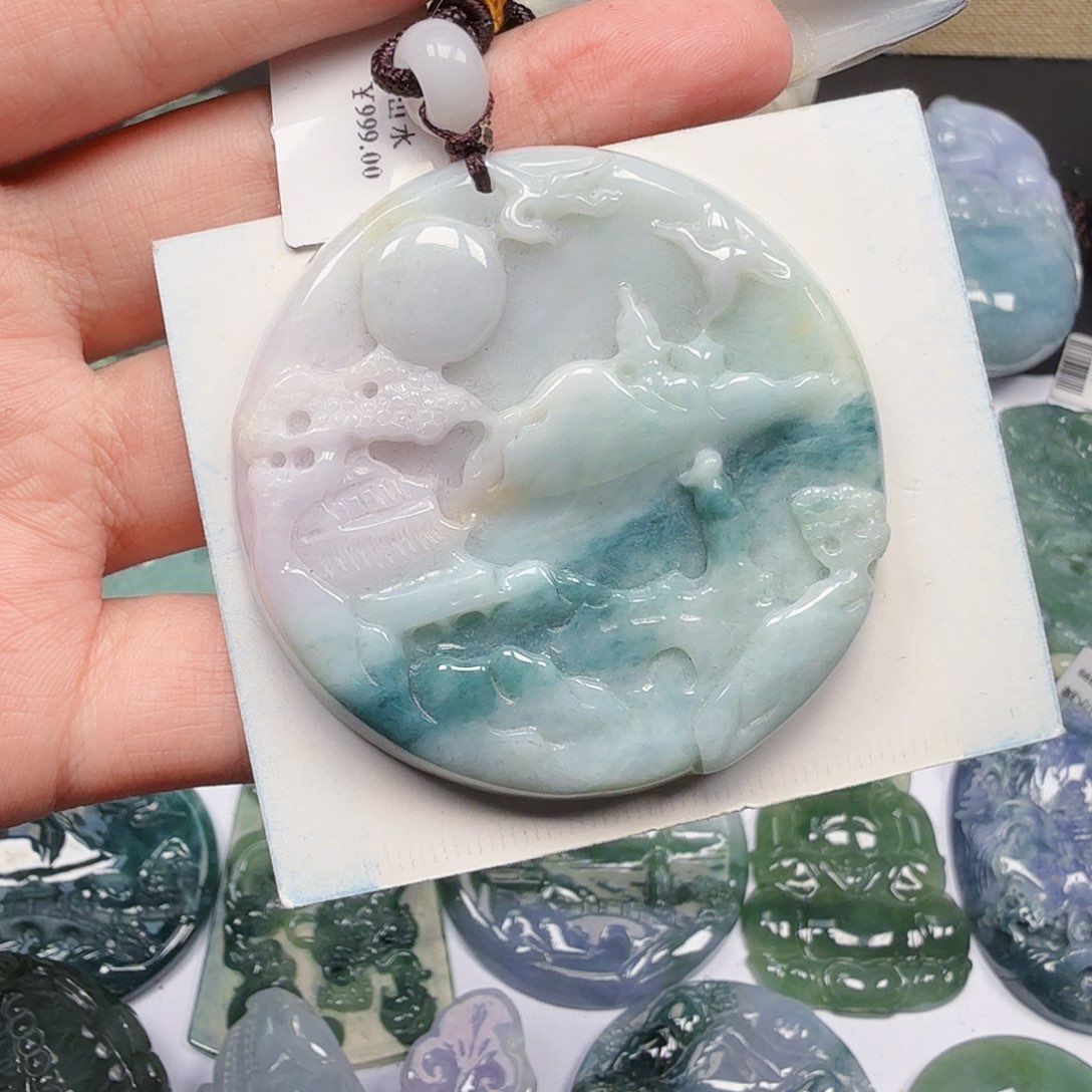 翡翠未镶嵌挂件翡翠