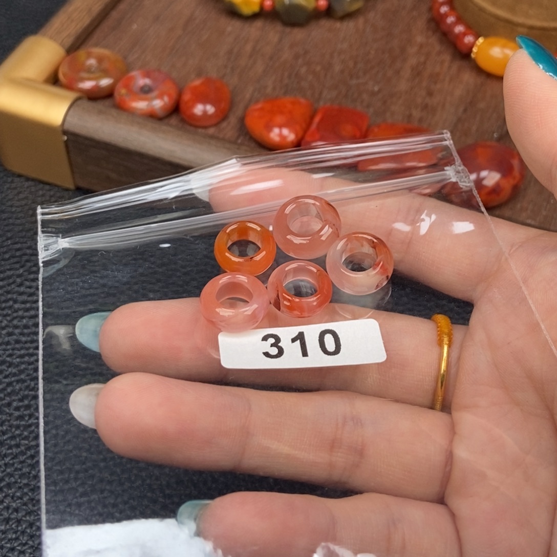 南红玛瑙未镶嵌手链卡7