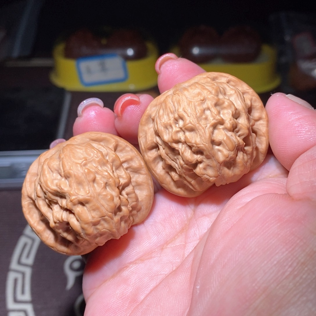 文玩核桃把件野狼