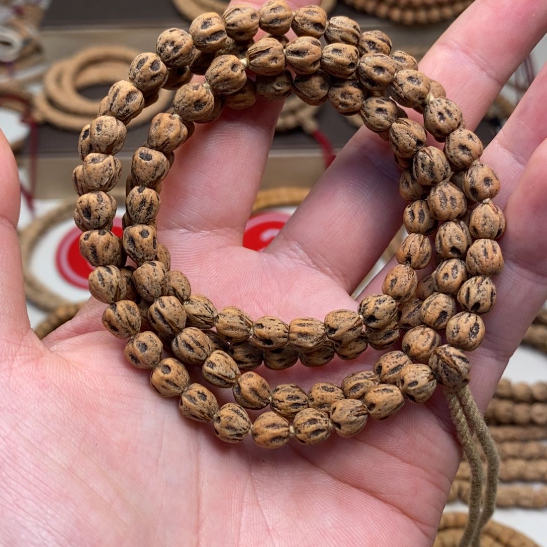 柏香籽/百香籽吊坠