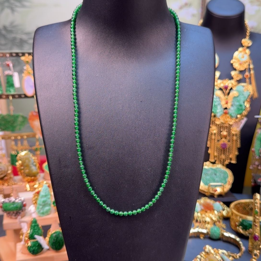 翡翠未镶嵌颈饰项链串