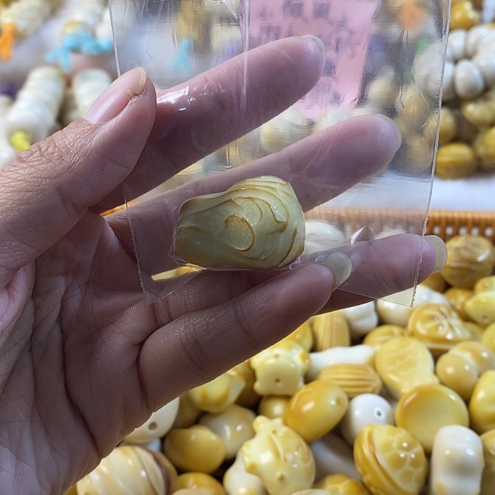 用***5菩提根/象牙果吊坠