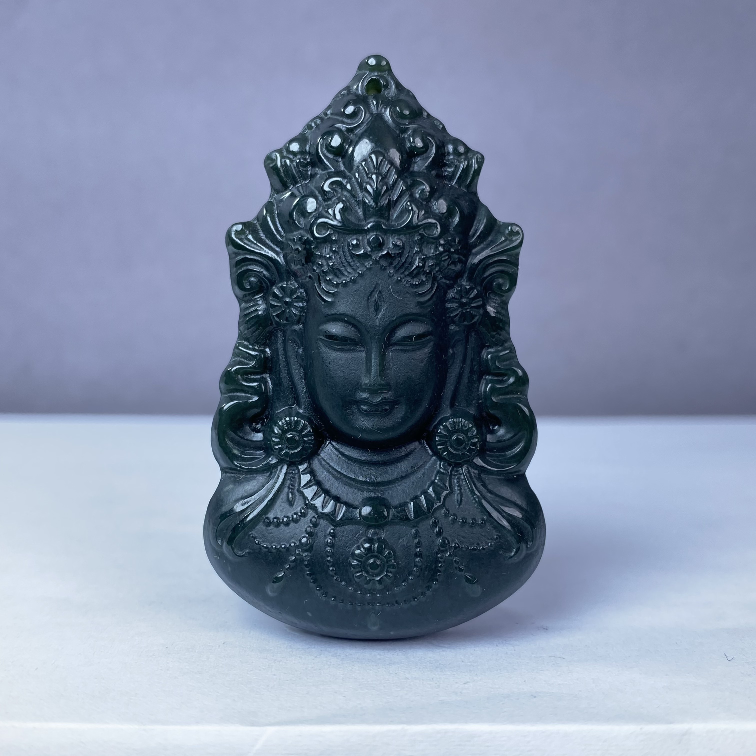 C817 和田玉青玉问心观音造像