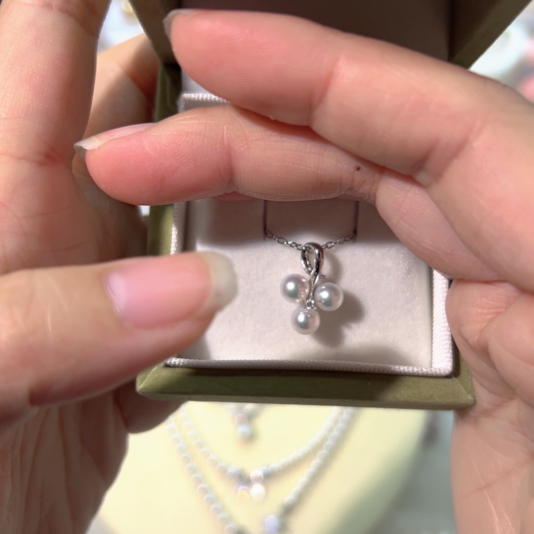 正圆极光镜面炫彩天然珍珠淡水珍珠银S925镶嵌