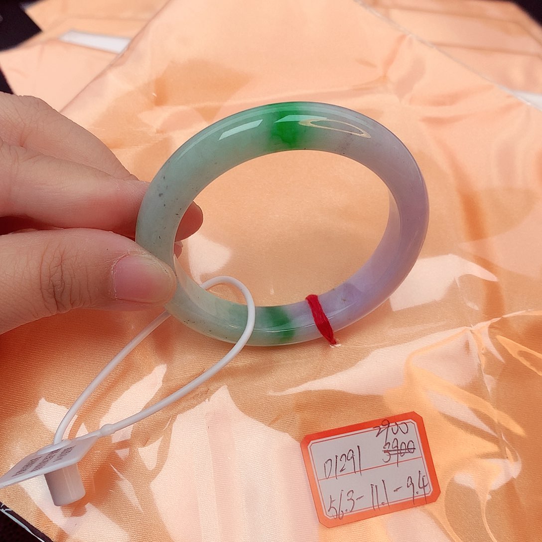 翡翠手镯未镶嵌天然缅甸翡翠A货