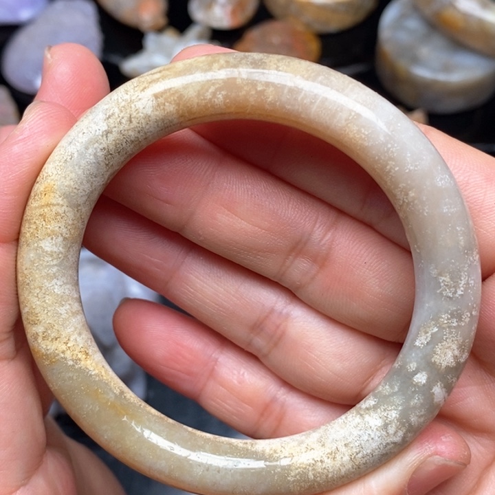 硅化珊瑚（珊瑚玉）手镯9K金镶嵌 54