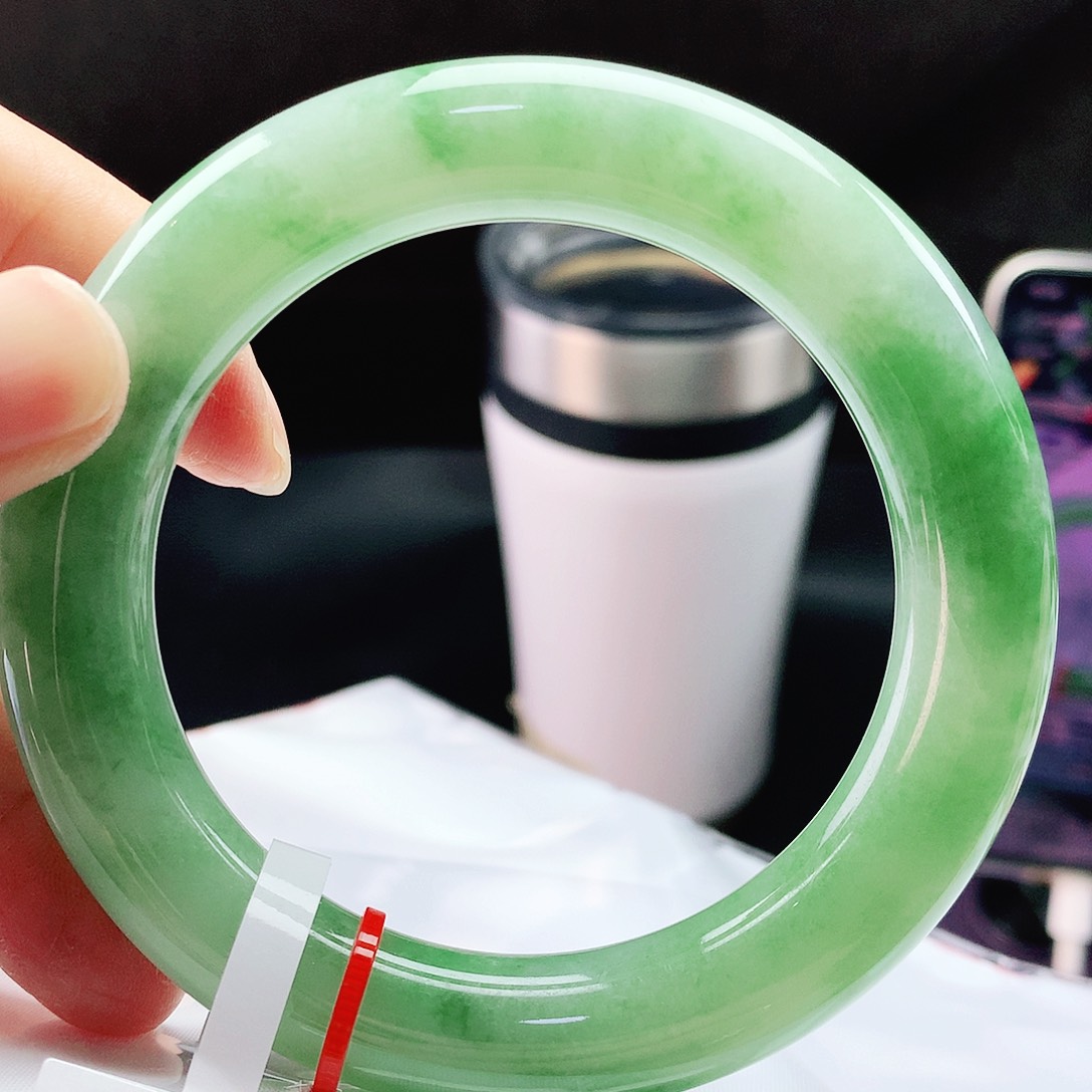 未镶嵌手镯翡翠58胖绿