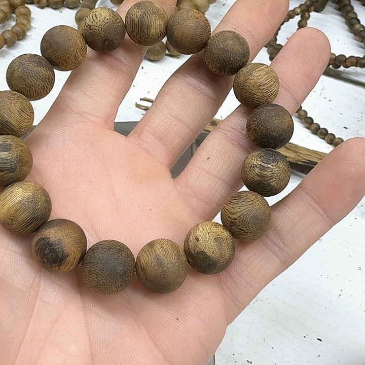 沉香手串@**森棋楠圆珠1.3手串一条