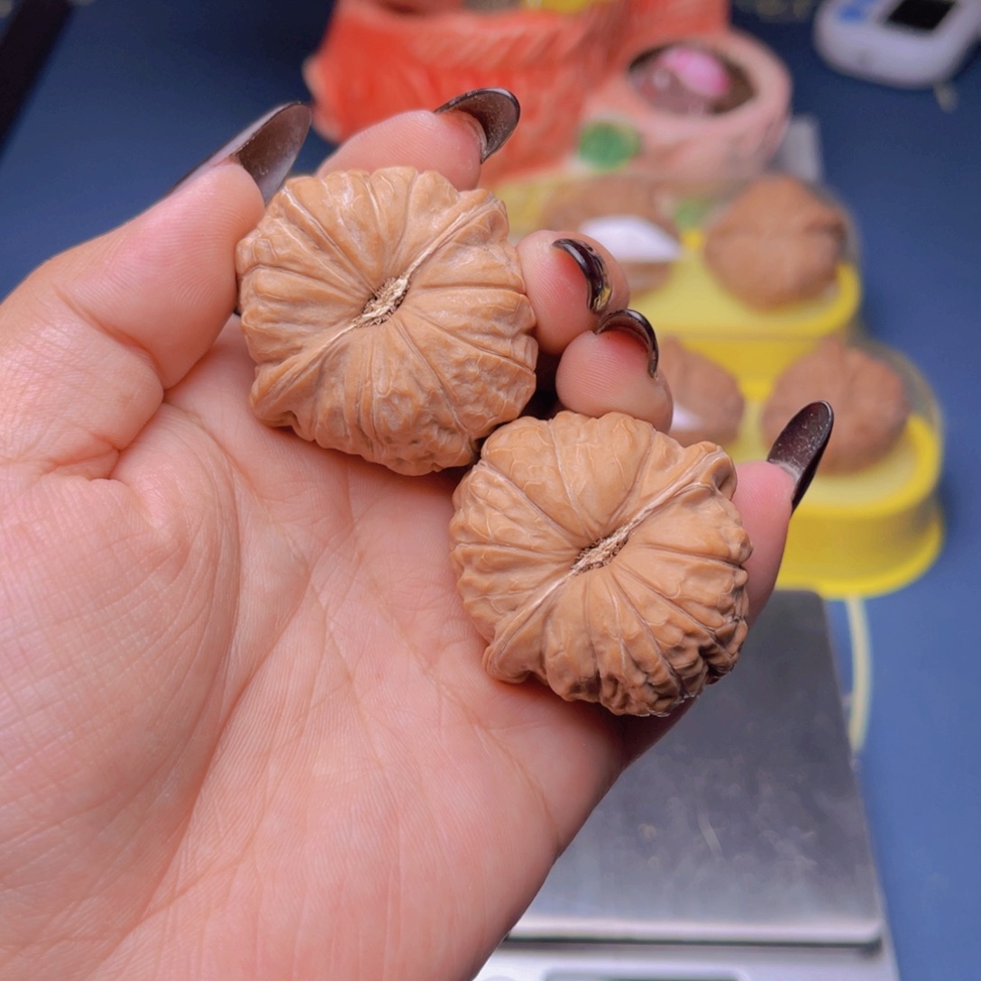 文玩核桃把件哎*喂南瓜墩40