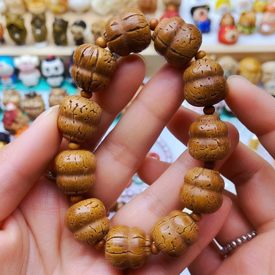 桃核吊坠手工雕刻手链