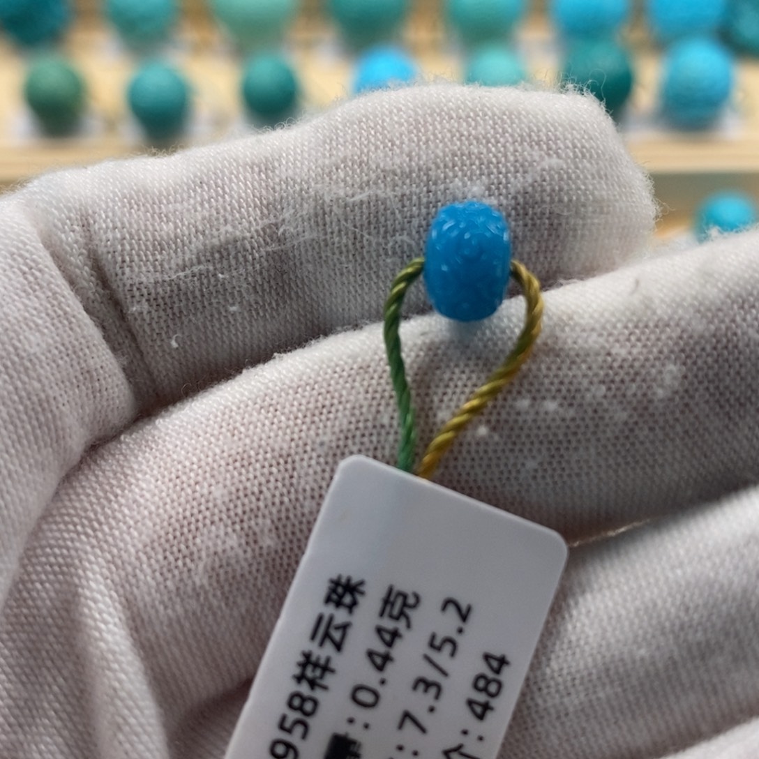 绿松石未镶嵌精品高瓷绿松石哦