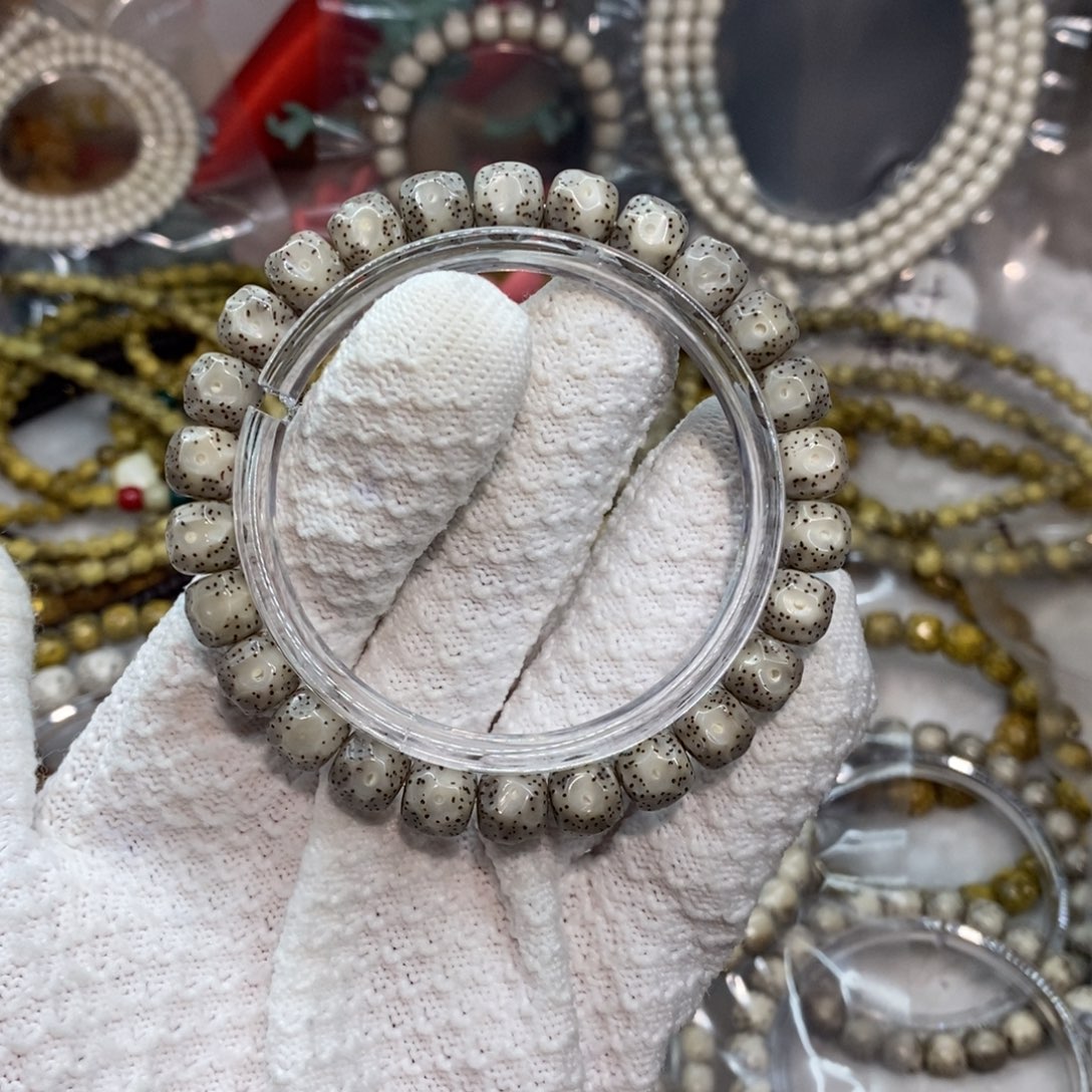 星月菩提手串L***g99999999999