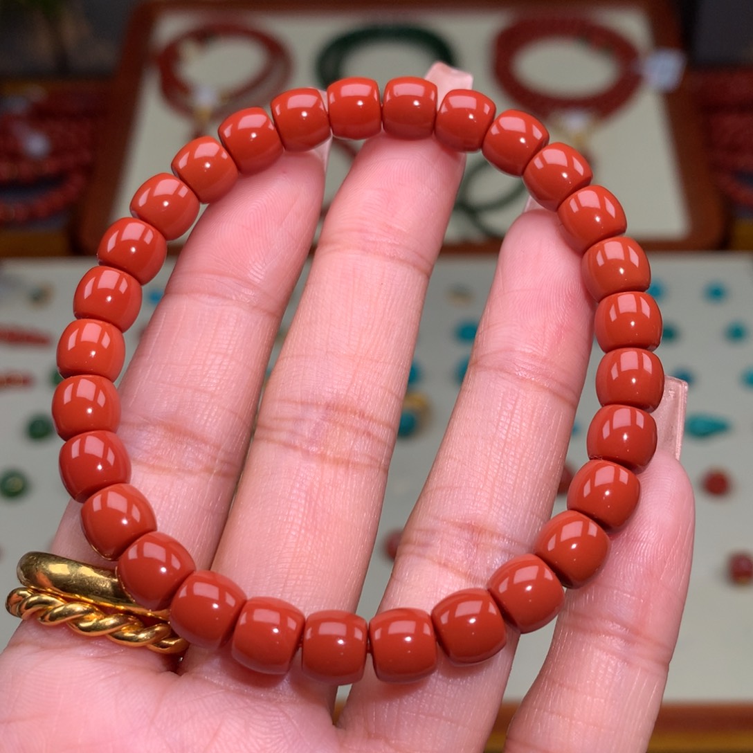 南红玛瑙颈饰未镶嵌