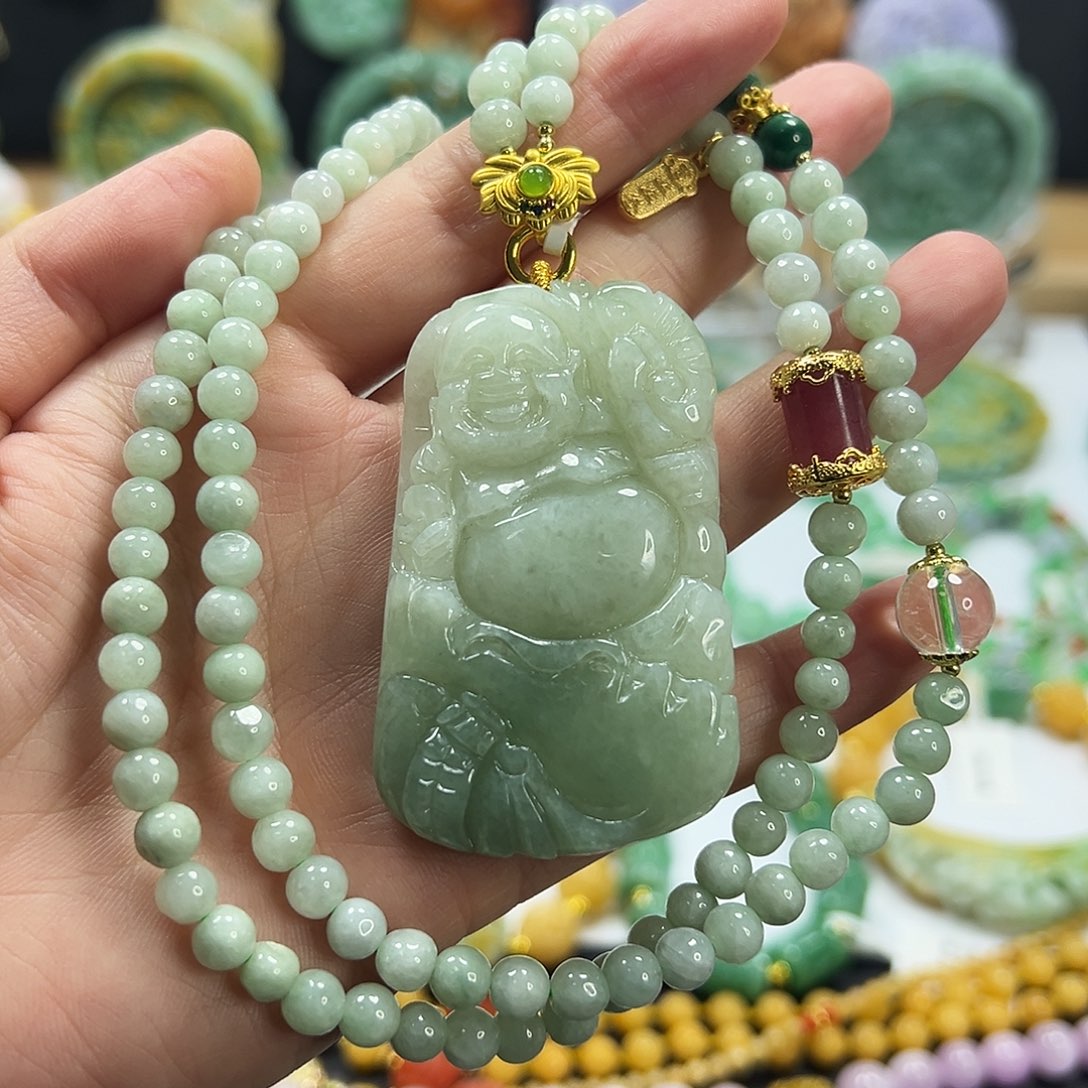 翡翠未镶嵌颈饰吊坠