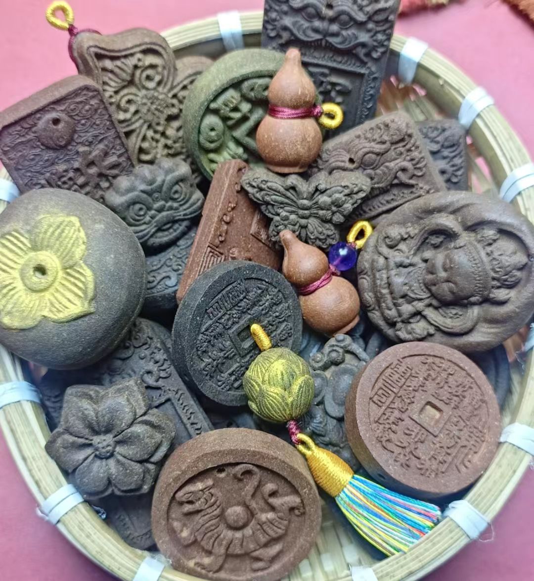【直播福利】【点关注】手工合香牌随机发一（无孔无绳）微瑕疵品