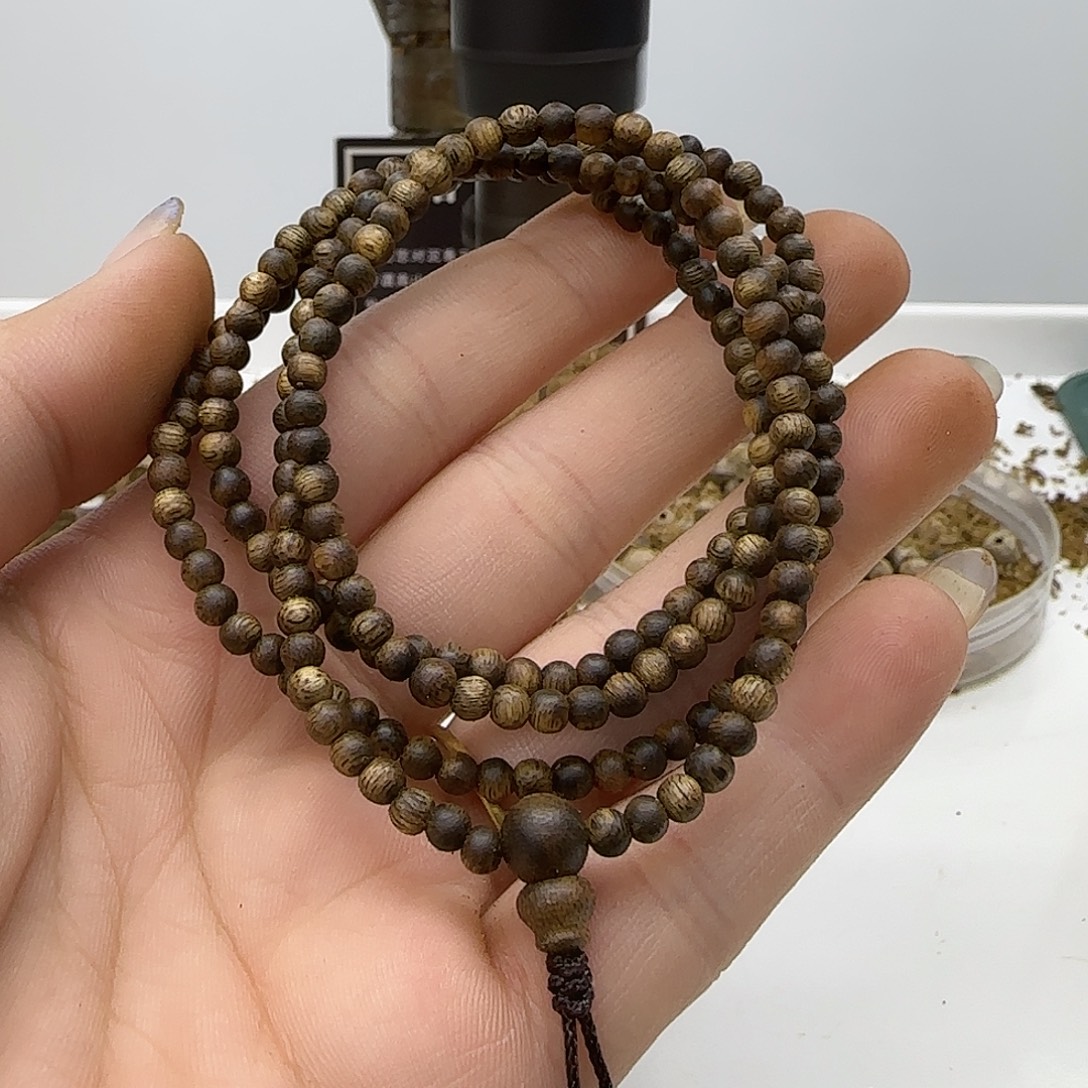手串沉香乌身老料精品0.3规格4克➕