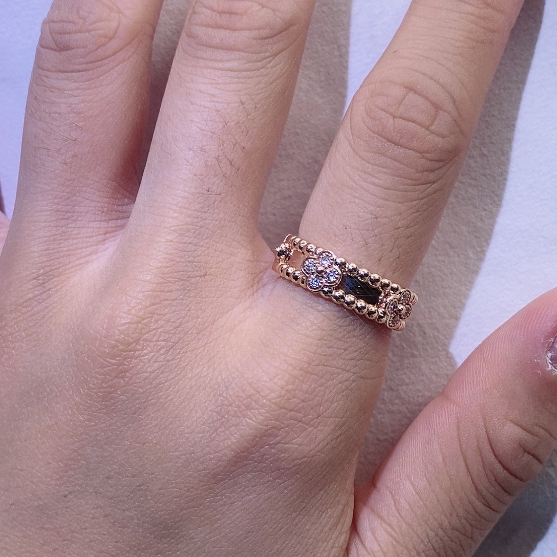 钻石戒指/指环18K金镶嵌万花筒钻戒k玫