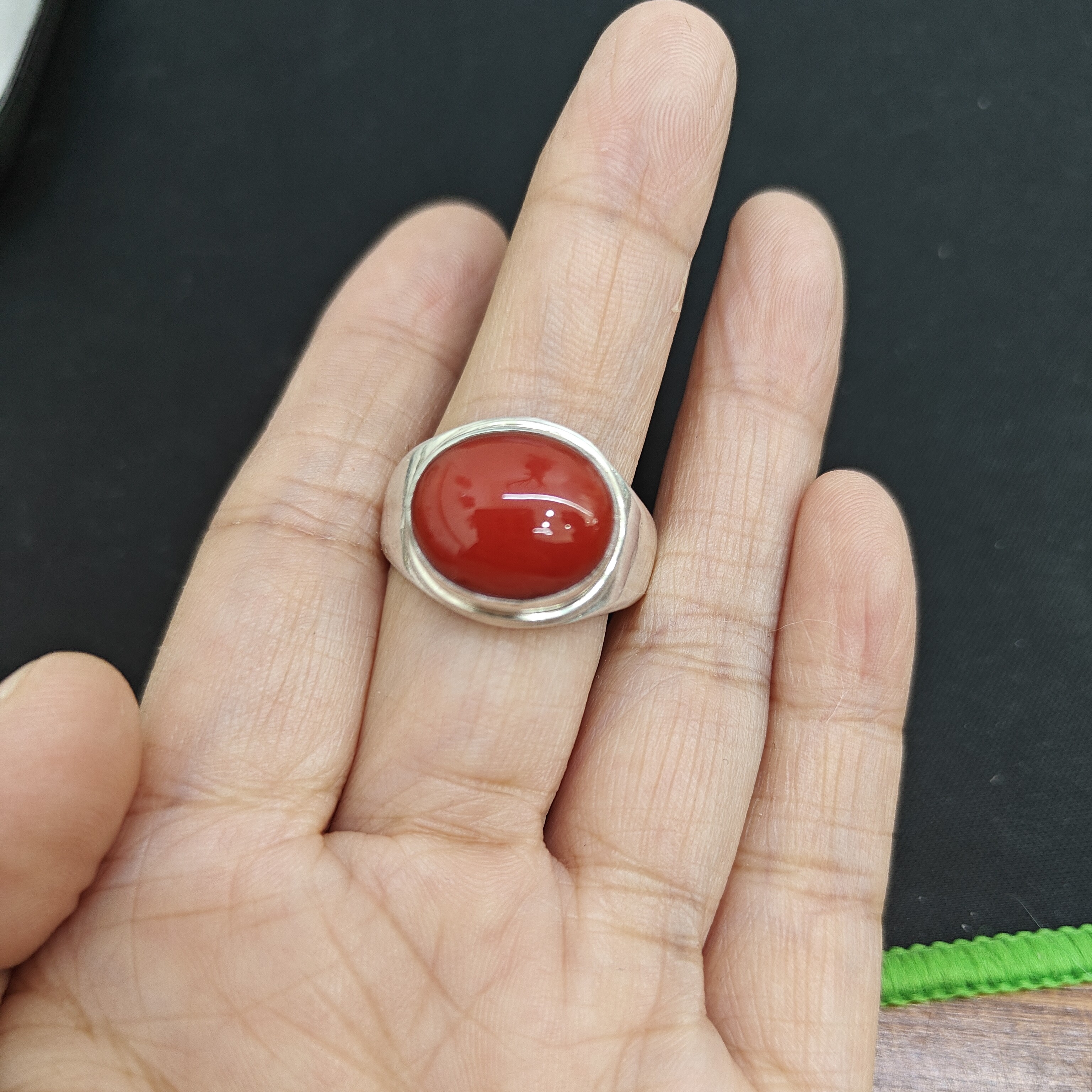 足银戒指 足银戒指百搭红色指环时尚手工制作卡卡牛血红