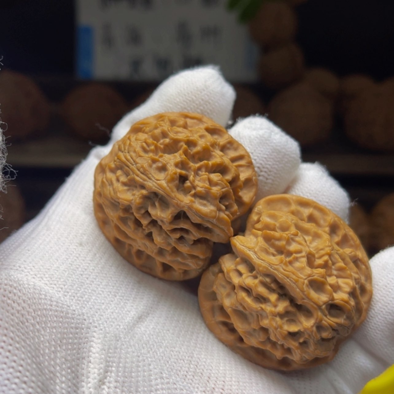 【闪购商品】核桃把件39尺寸苹果园