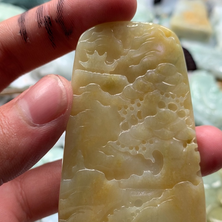 翡翠未镶嵌颈饰保真天然a货翡翠