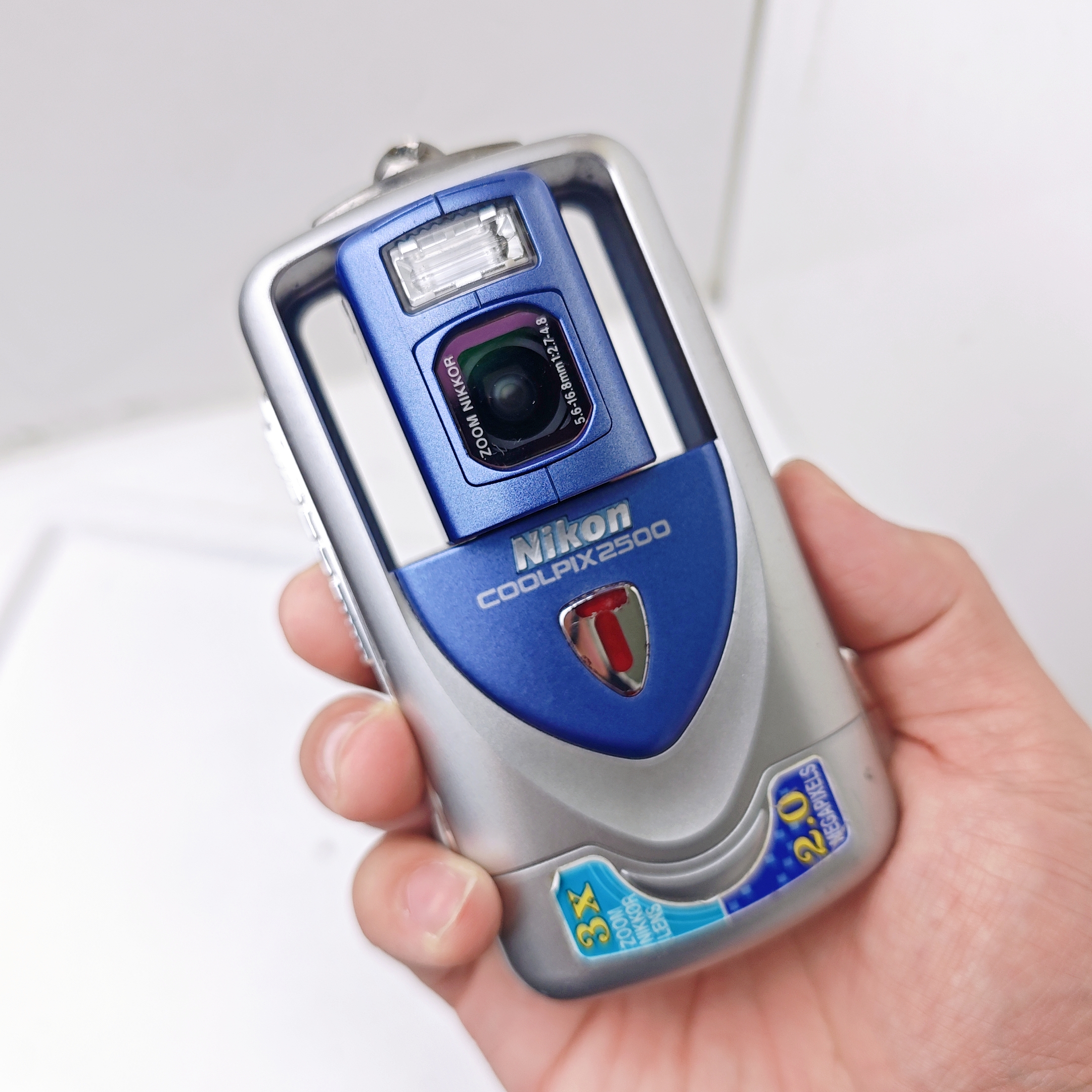 9新 Nikon/尼康 尼康e2500 可自拍翻转 偏冷色调 出片复古有质感