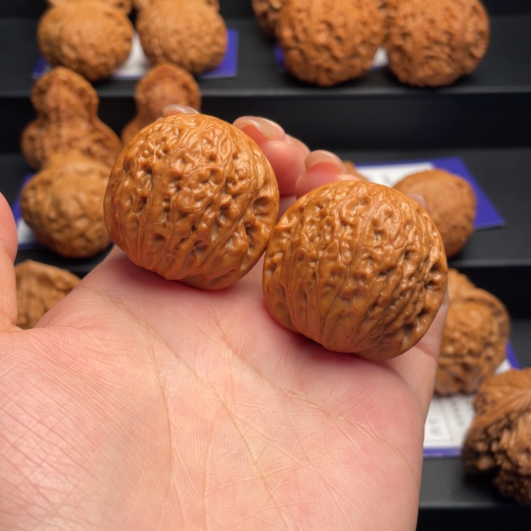 文玩核桃把件铁锤37