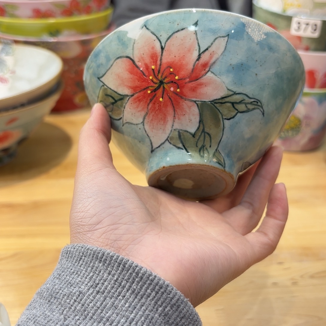 瓷片兔盖茨，兔兔好