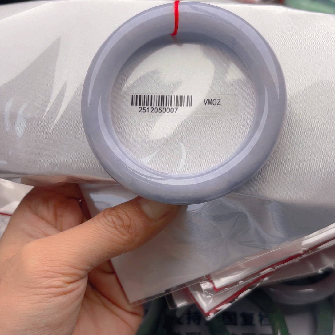 翡翠未镶嵌手镯5859x4. 51