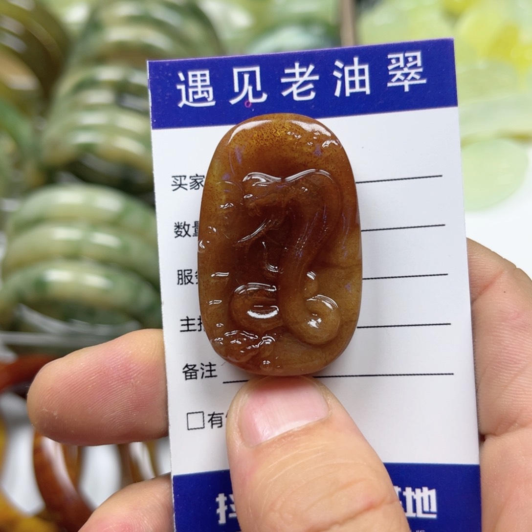 透闪石-蛇纹石玉手镯未镶嵌