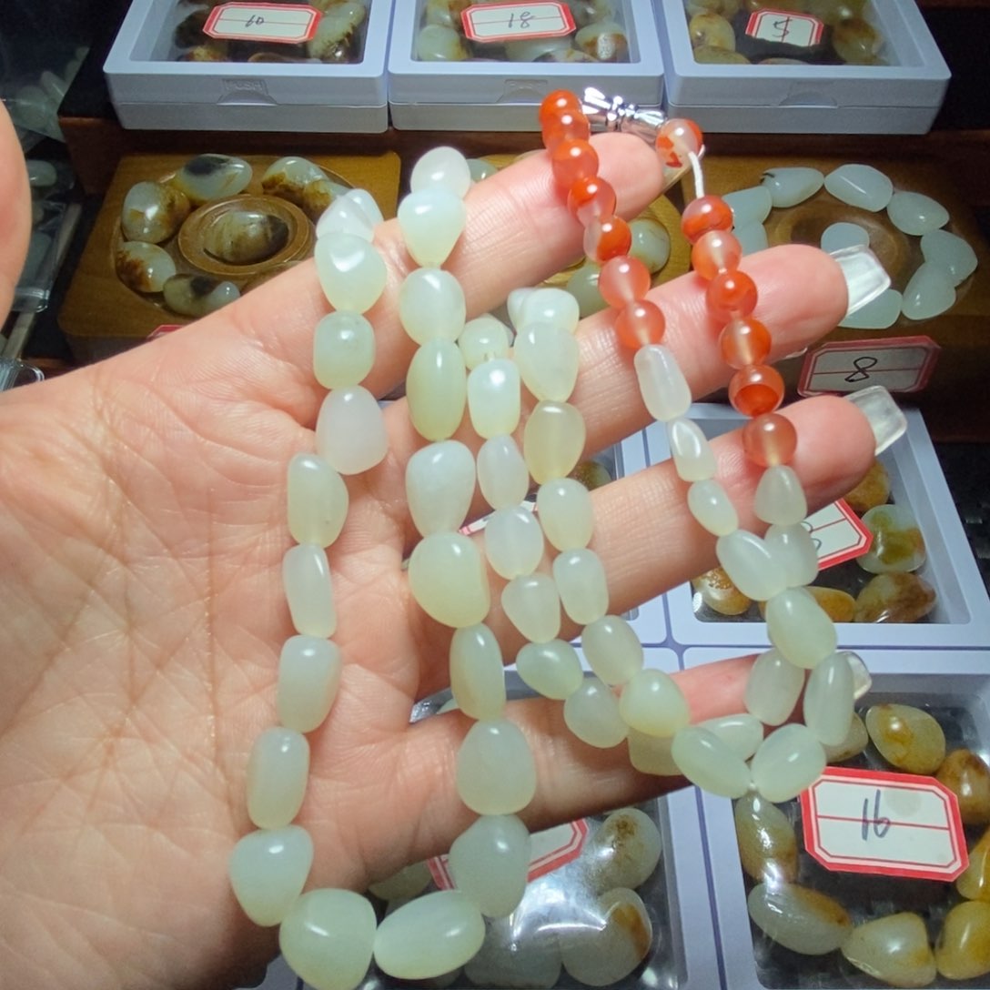 和田玉项链未镶嵌