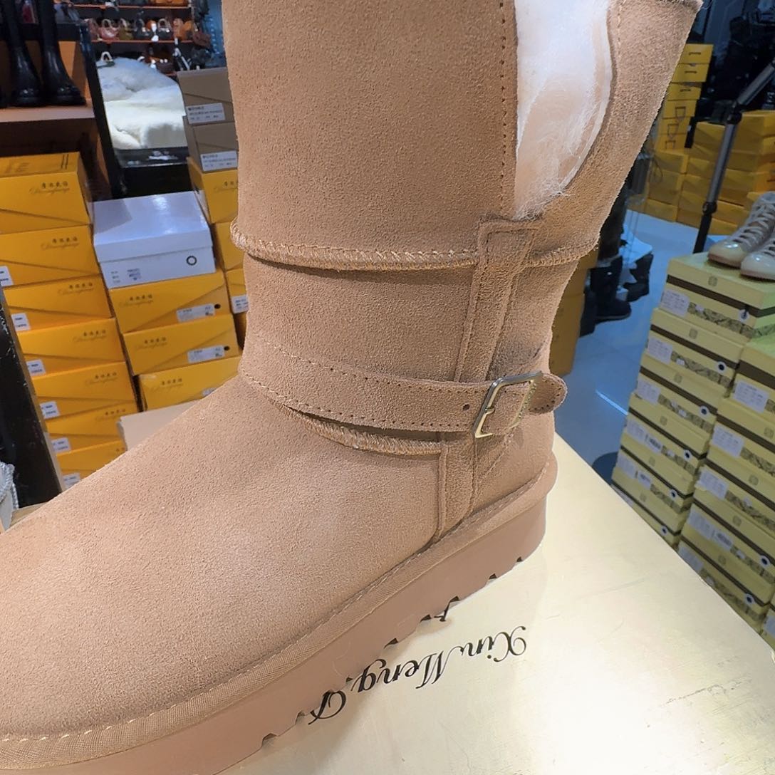 阳***屋羊剖层皮革37码女士雪地靴