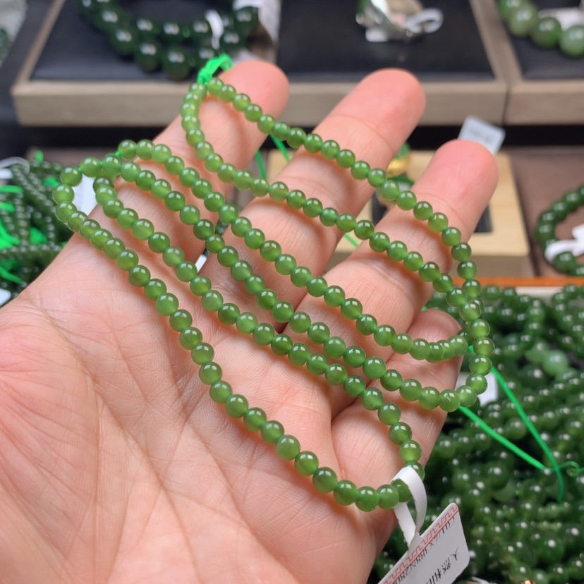 【闪购商品】和田玉（碧玉）颈饰未镶嵌4mm放漏