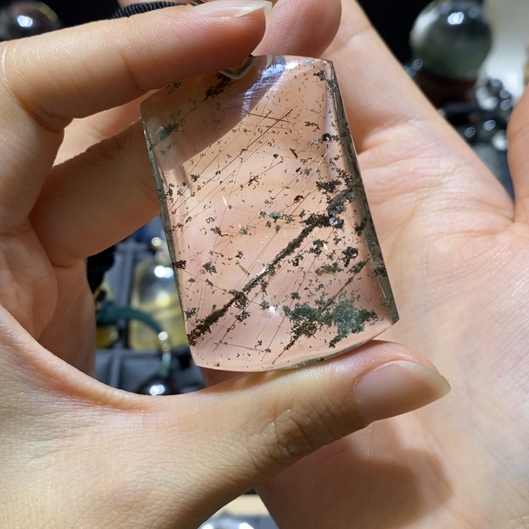 子***曰未镶嵌颈饰水晶水晶