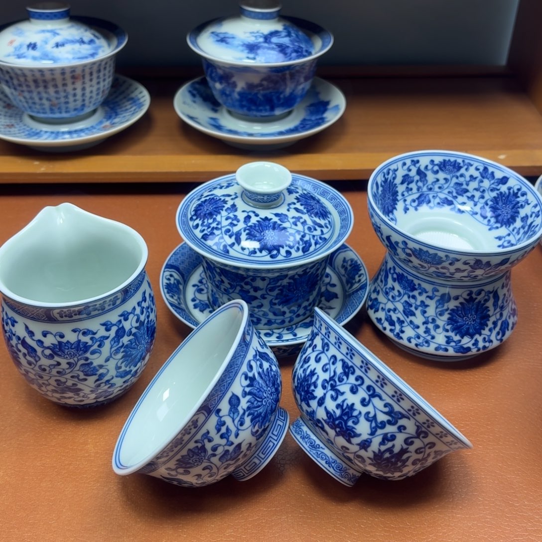 安***姐景德镇瓷器研究中心