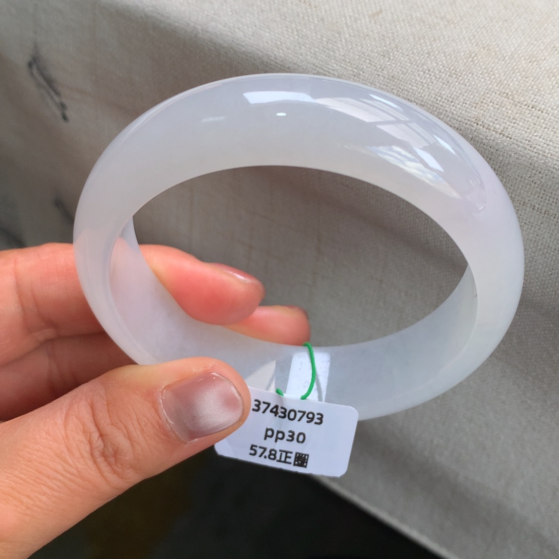 翡翠未镶嵌手镯冰胶轮胎白月光无纹裂【强推】