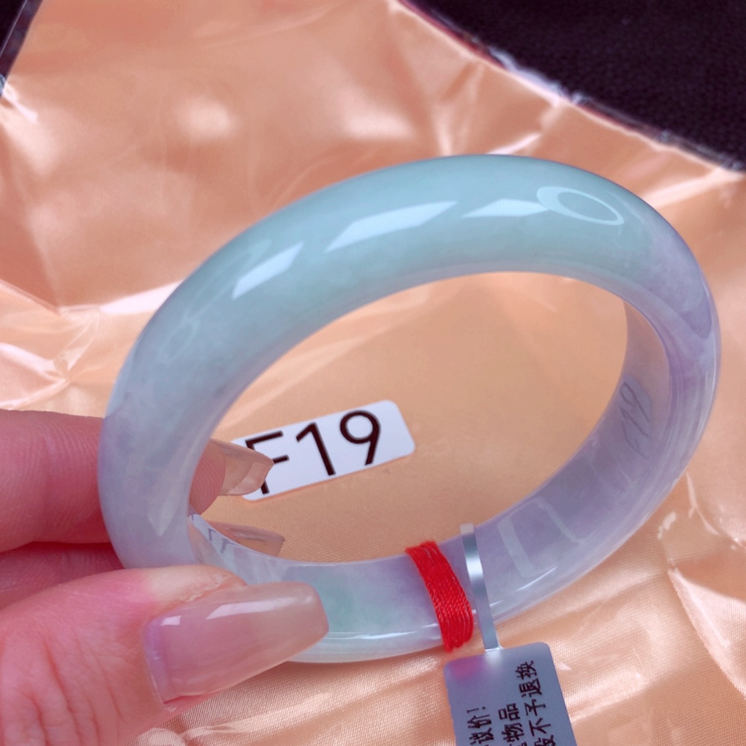 翡翠未镶嵌手镯手镯