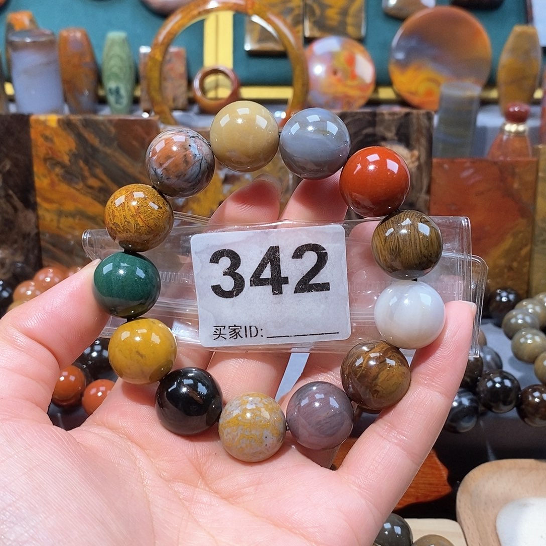 硅化玉天然北票硅化玉手串未镶嵌天然北票硅化玉手串