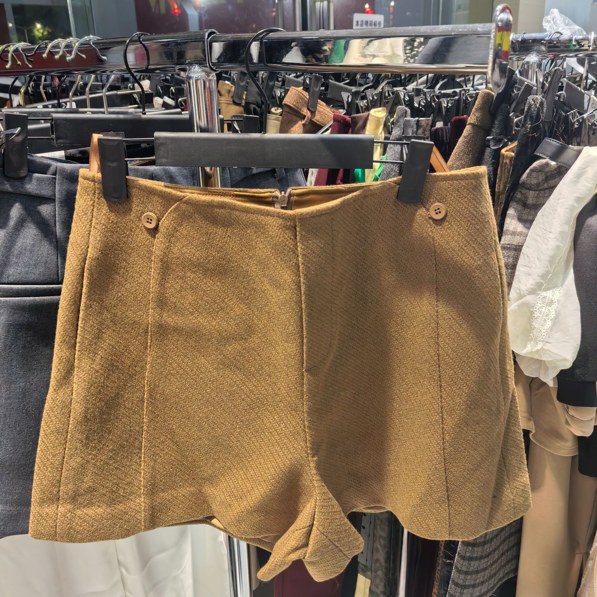 01035 南油爆款短裤