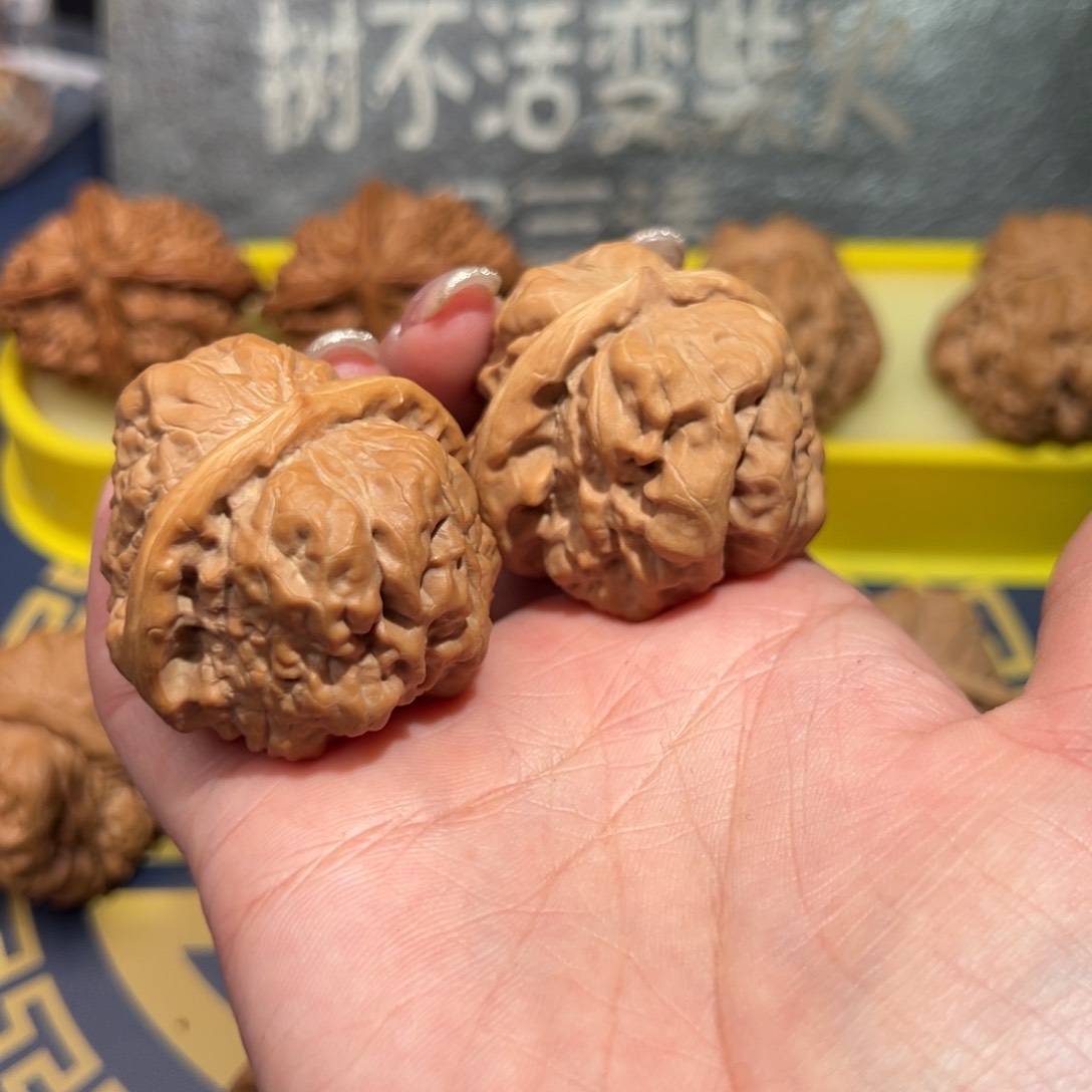 文玩核桃把件小***喽蛤蟆41