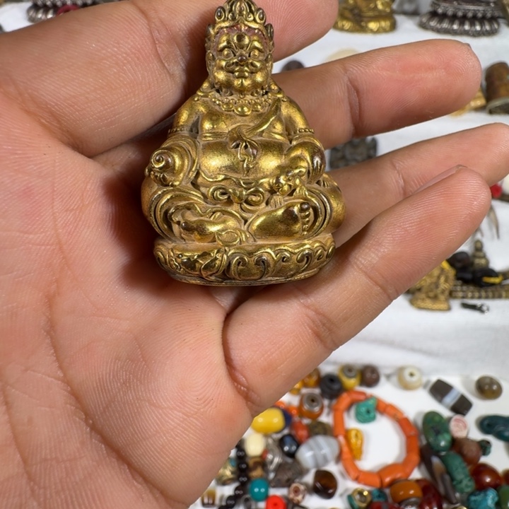 香榧木流金小寸佛