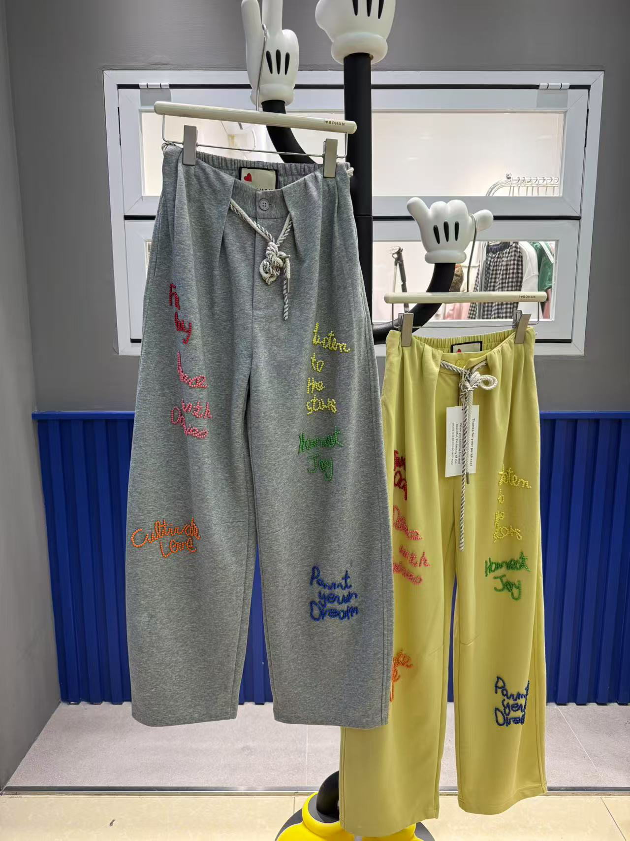 4830#深圳BOHAN秀秀家2025早春新款串珠休闲卫裤时尚百搭