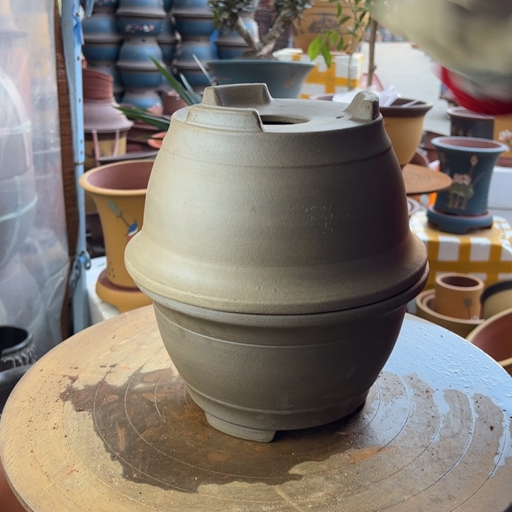 紫砂宜兴紫砂花盆素金钟24+24