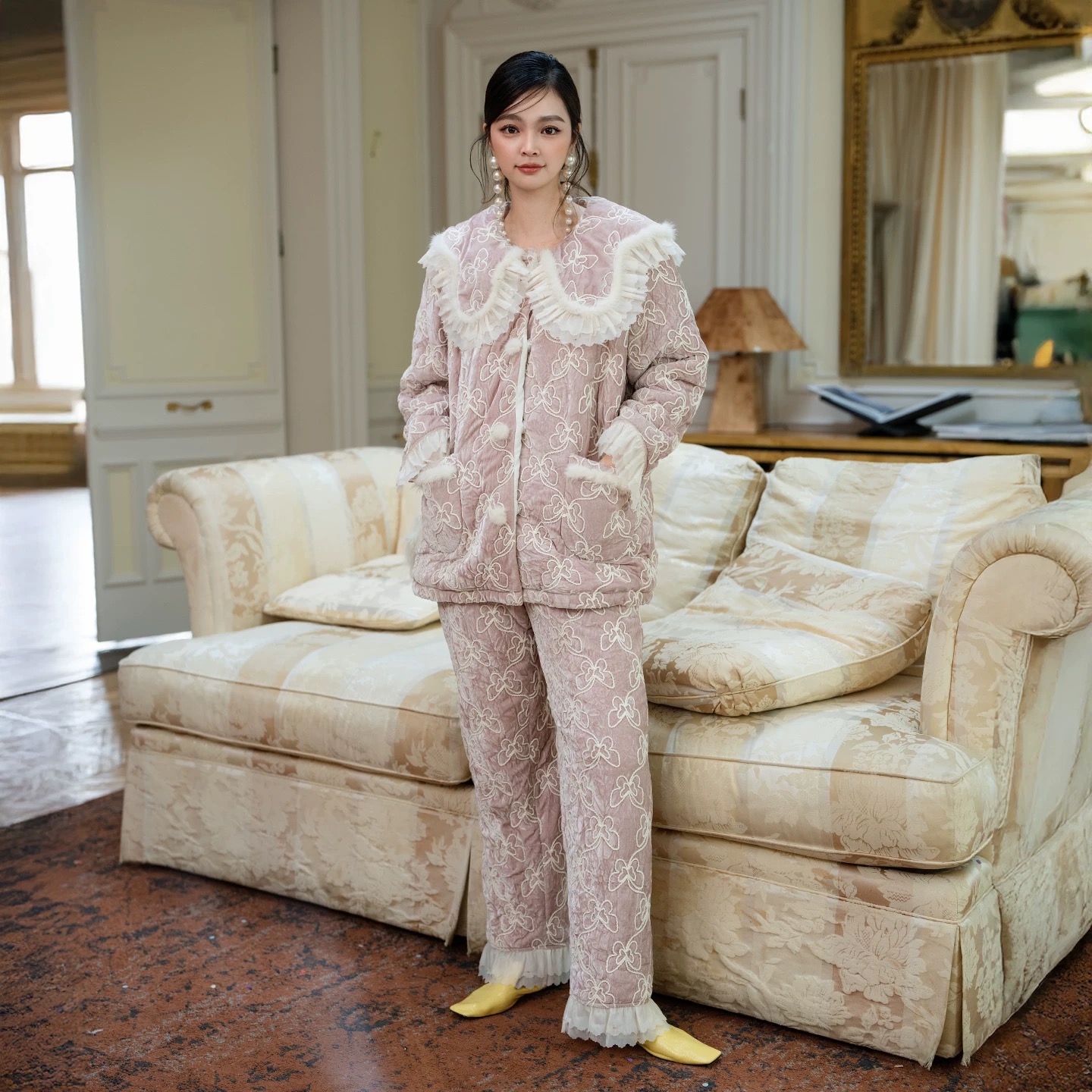 大码冬季植物花卉翻领青年常规款睡衣女士冬季