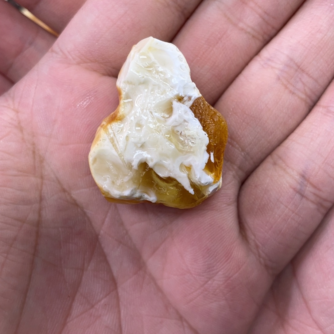 定制琥珀未镶嵌天然琥珀