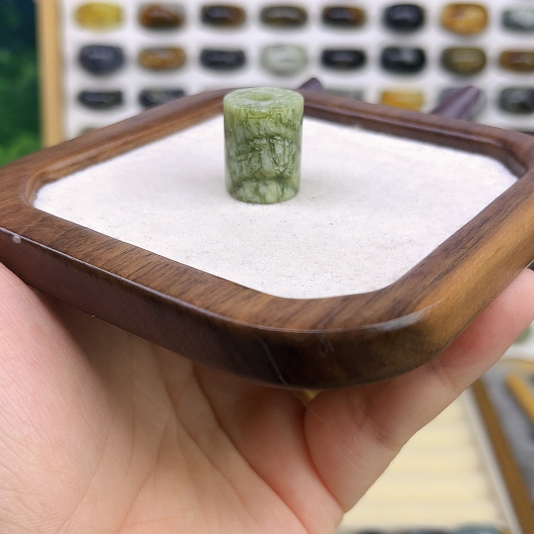 蛇纹石玉未镶嵌手链