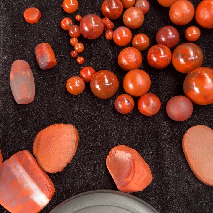 南红玛瑙珠子未镶嵌夏*