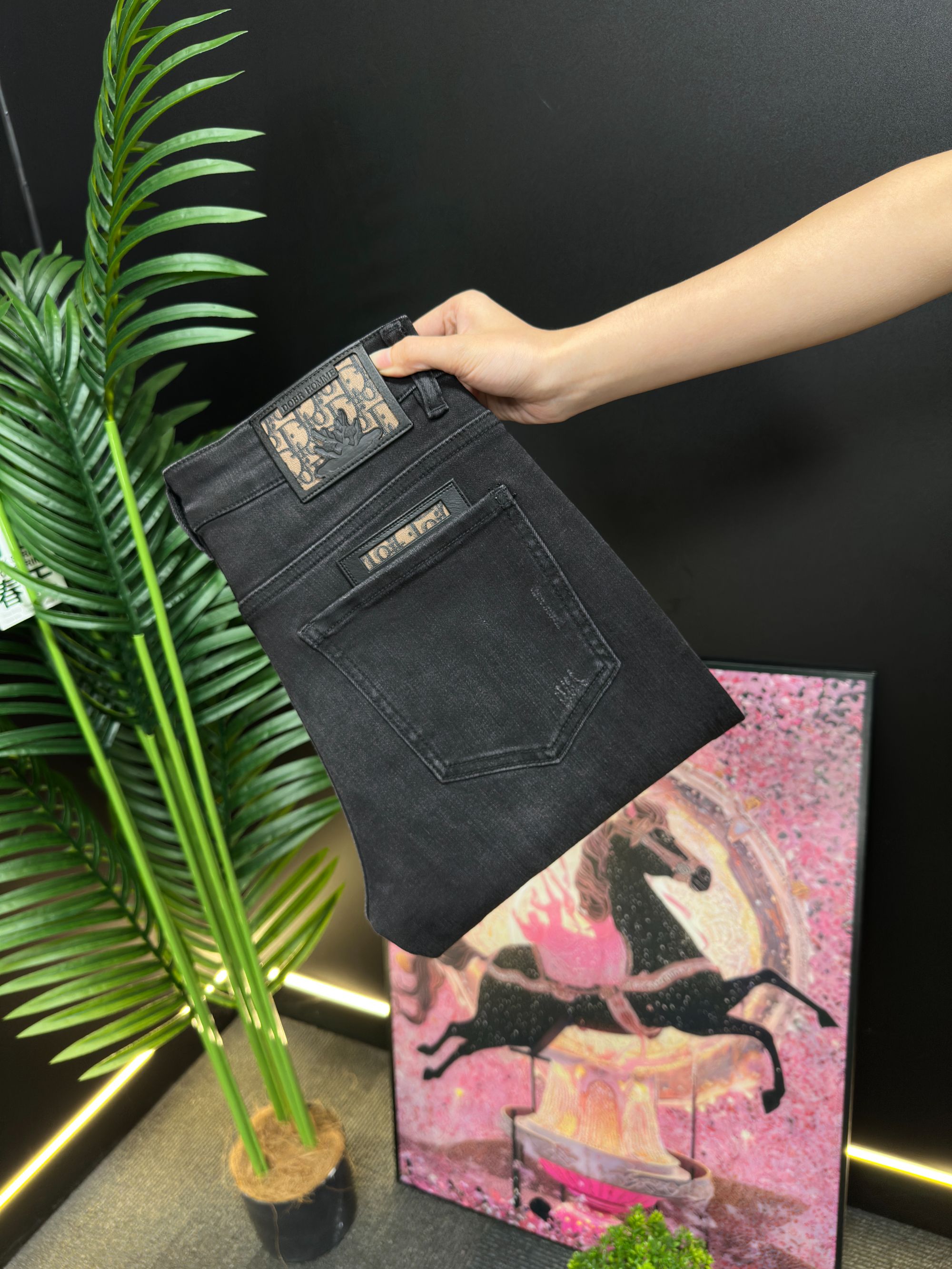 【XC奢品】黑灰色秋冬新款男款牛仔裤轻奢百搭休闲弹力修身小直筒