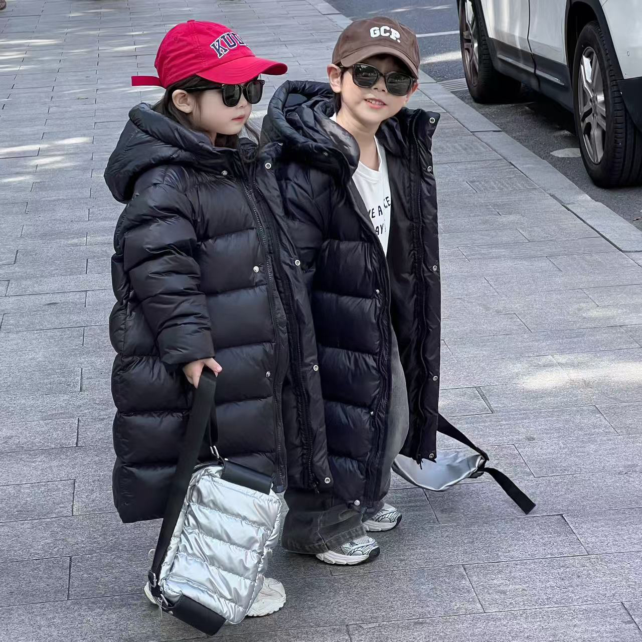 2025A长款加厚保暖冬季连帽过膝中大童时尚羽绒服