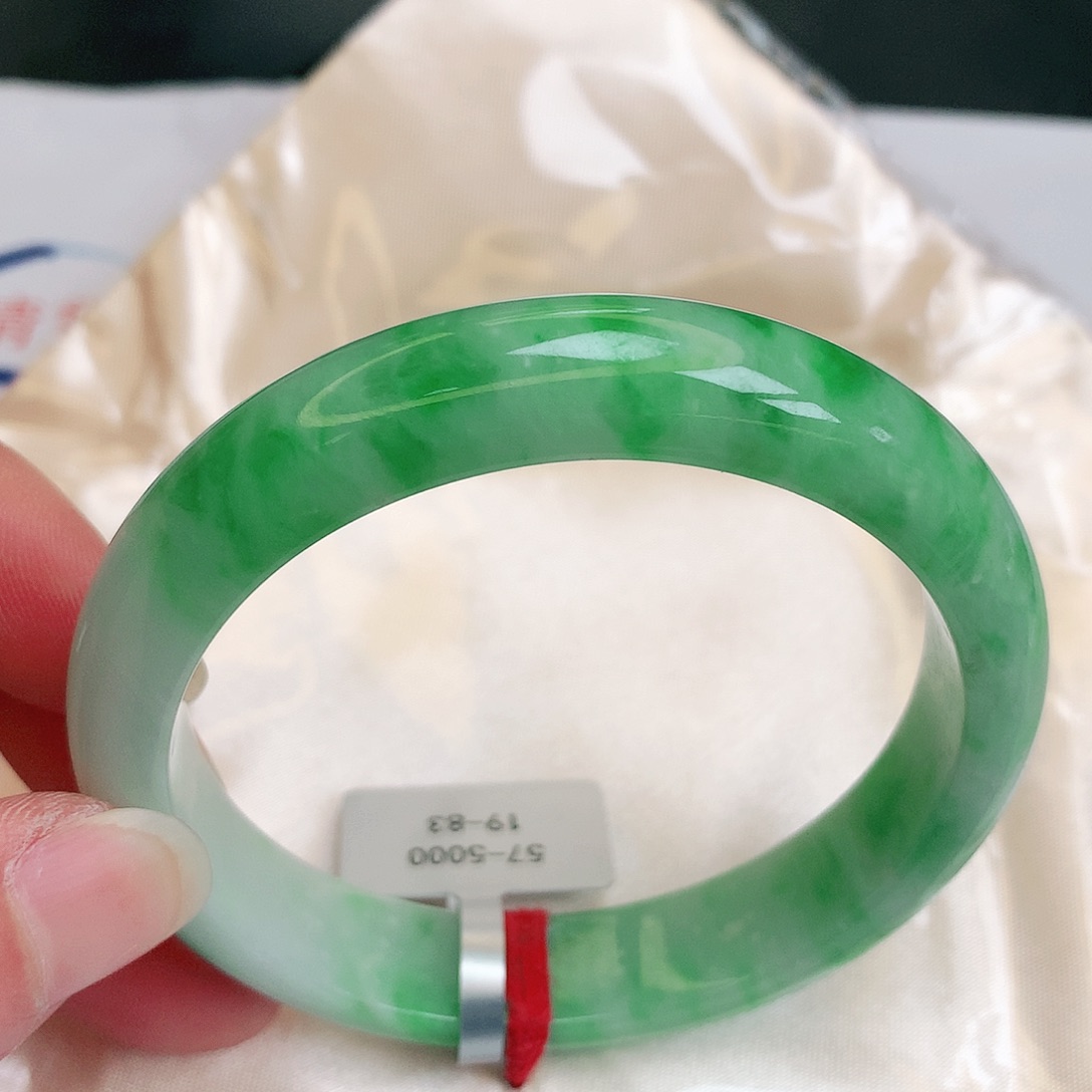 【闪购商品】翡翠手镯未镶嵌缅甸天然a货翡翠